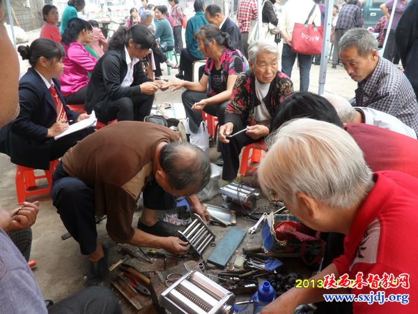 韩城市基督教会开展服务社会献爱心活动(图2)