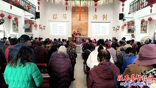 华州区南街基督教堂举办2026年中国教会妇女公祷日崇拜活动