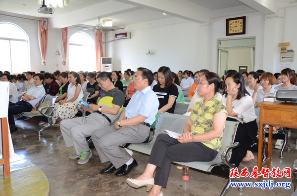 省基督教两会、圣经学校举办学习贯彻全国宗教工作会议精神学习会(图2)