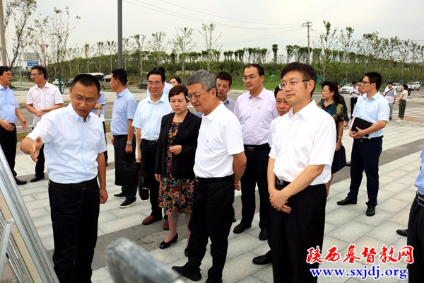 省政协副主席祝列克就圣经学校新校区建设用地落实问题进行检查(图6)