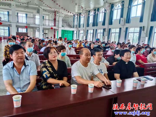 汉中市南郑区基督教两会举办庆祝建党百年歌咏会(图4)