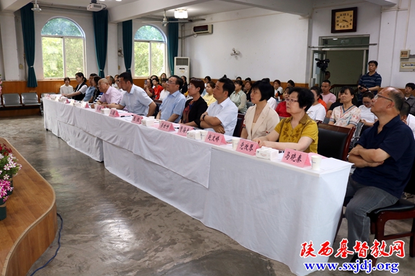 陕西圣经学校举办“学习四史及爱国主义教育演讲比赛暨知识竞赛”(图6)